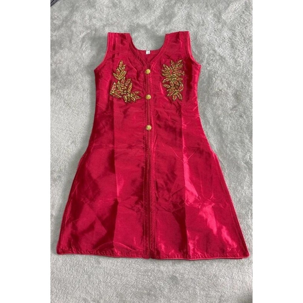 Sleeveless A-line kurta kurti front slit pink gold Indian ethnic wedding